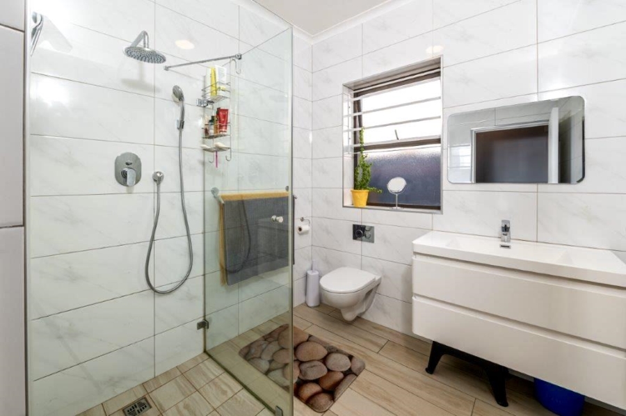 3 Bedroom Property for Sale in Woodstock Western Cape